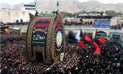 برپایی آیین 200 ساله دسته بنیاسد در روستای فدافن کاشمر